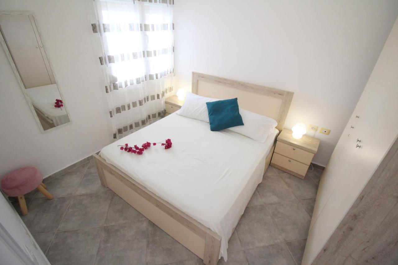 The Bay Apartments Sarande Exterior photo